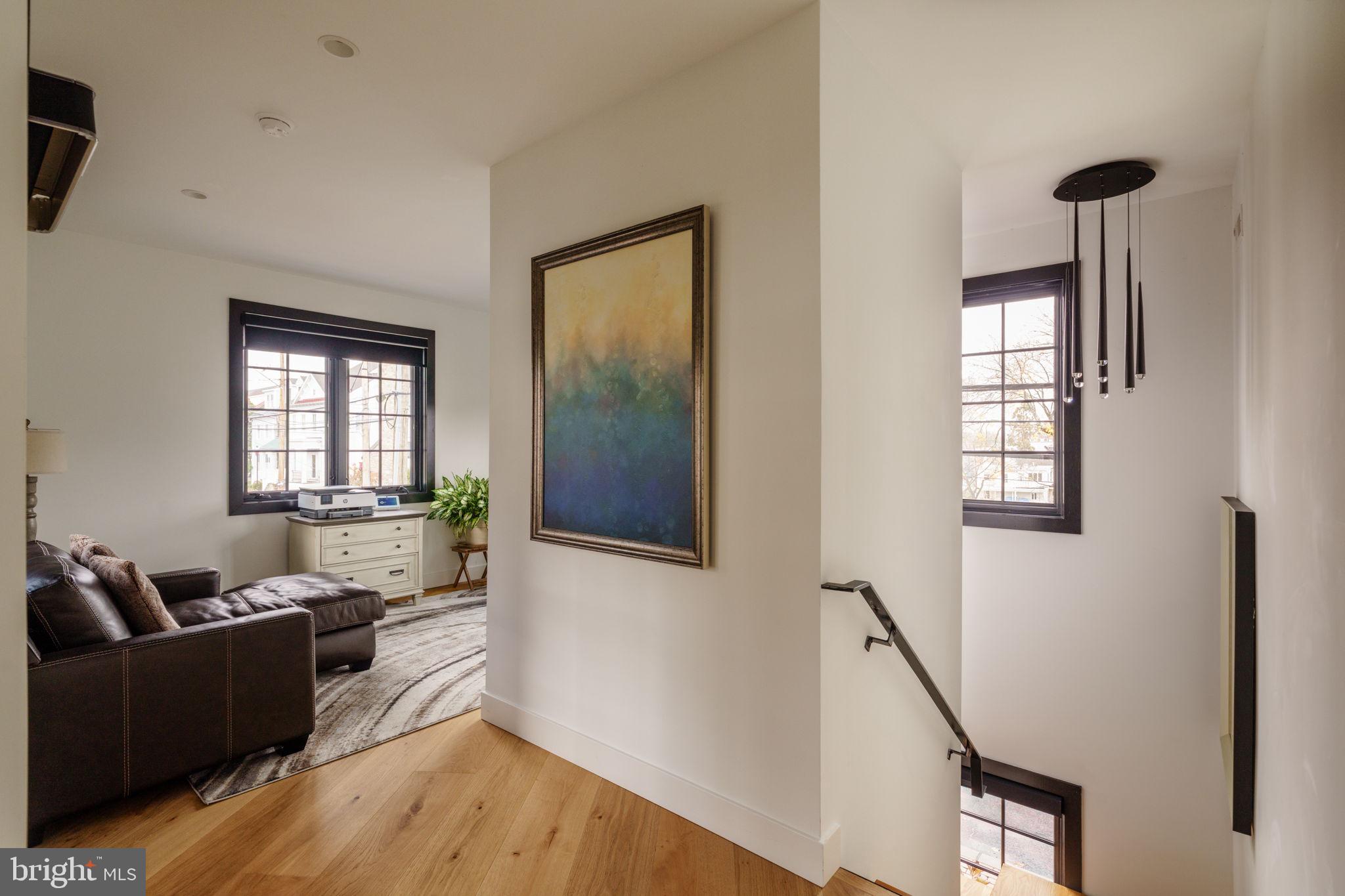 27 W MECHANIC STREET