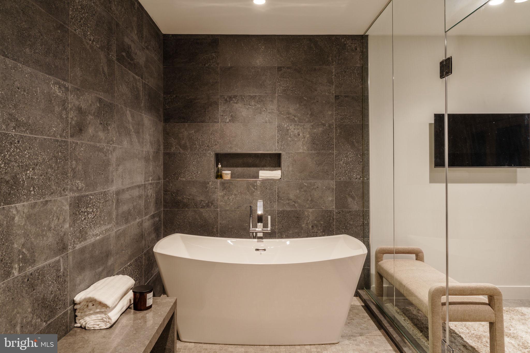 27 W MECHANIC STREET