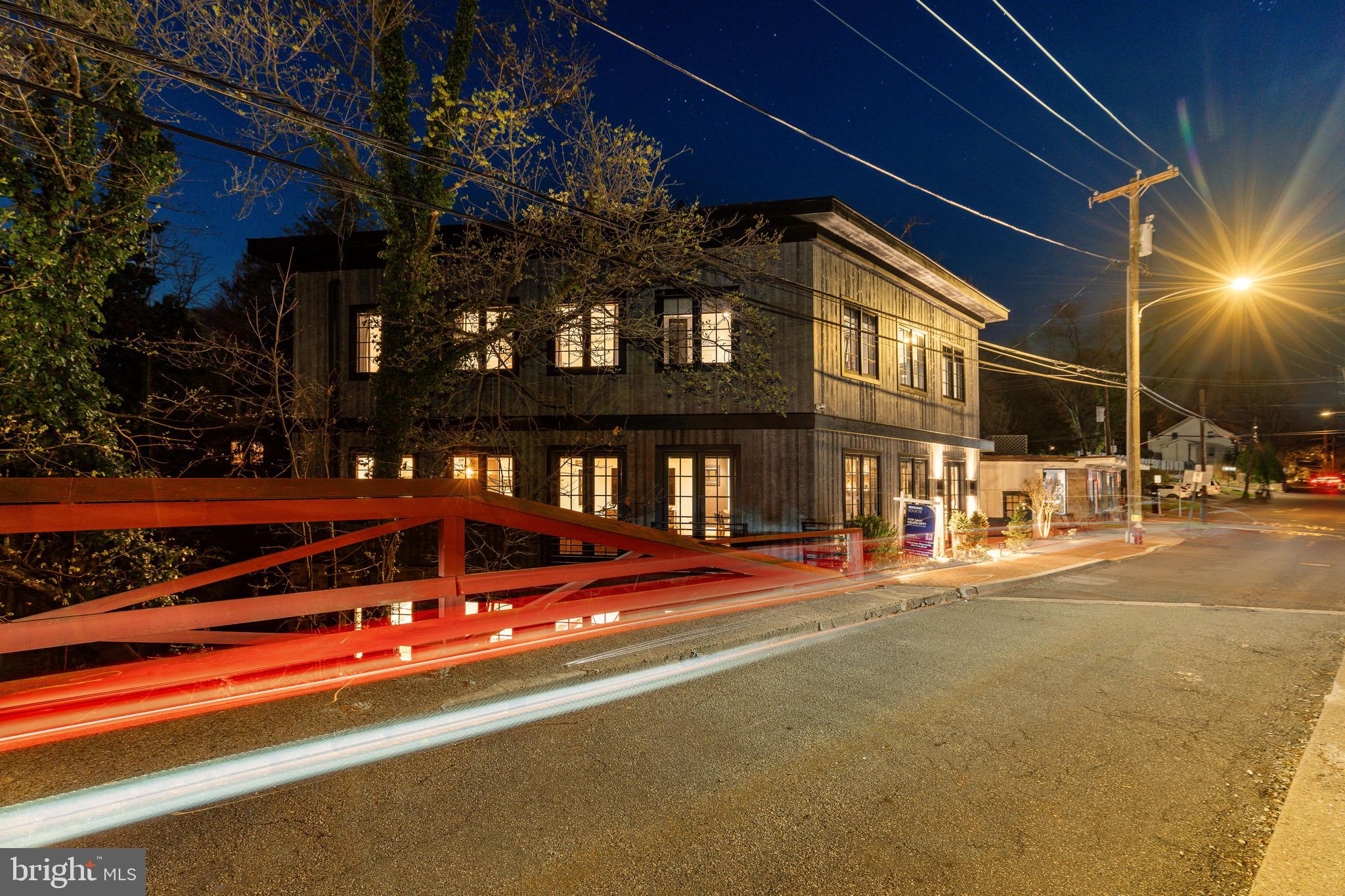 27 W MECHANIC STREET