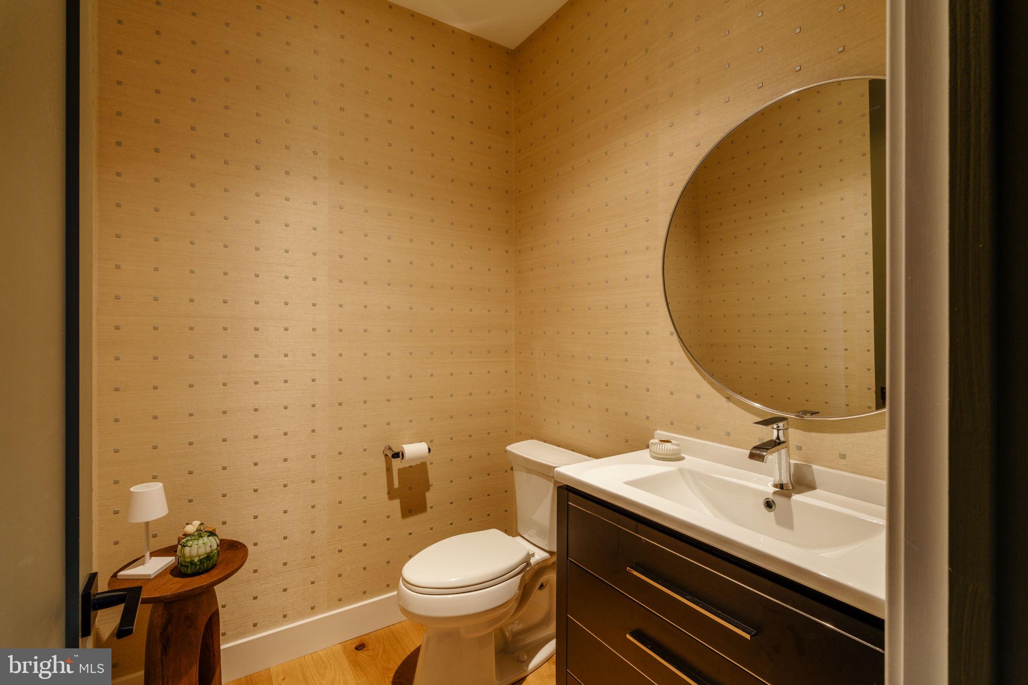 27 W MECHANIC STREET