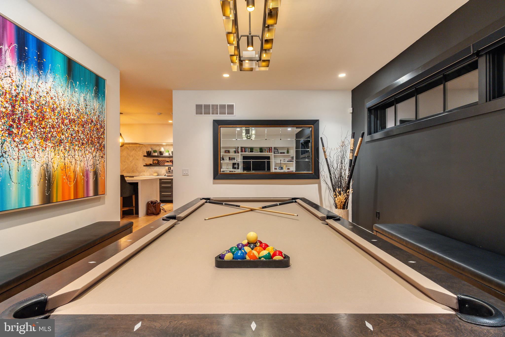 27 W MECHANIC STREET