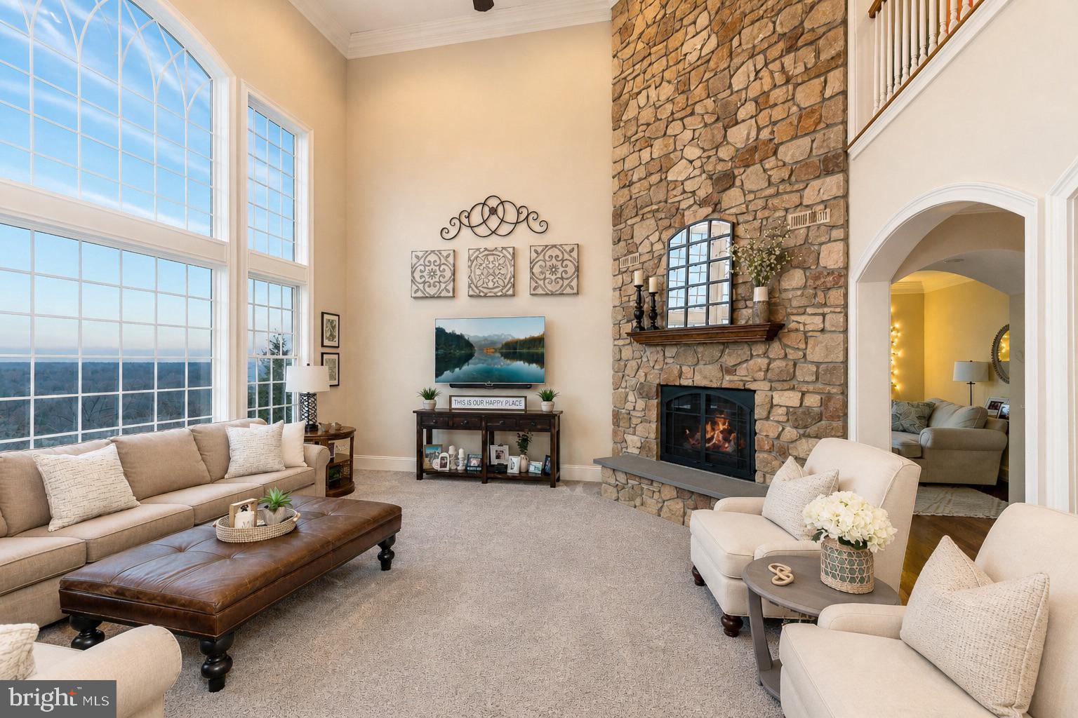 5829 RIDGEVIEW DRIVE