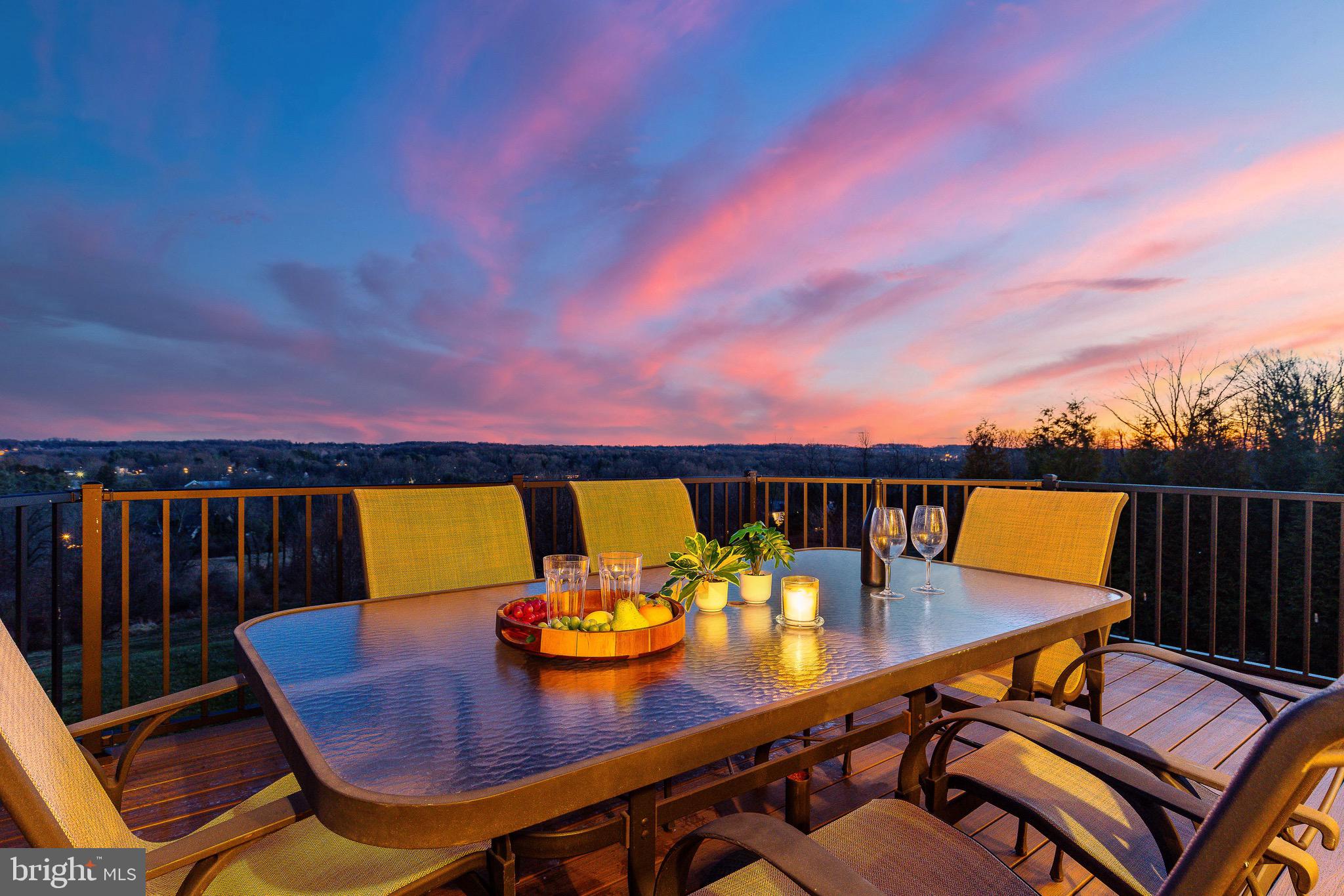 5829 RIDGEVIEW DRIVE