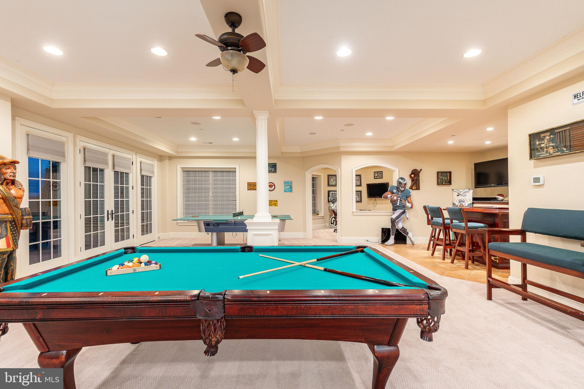 5829 RIDGEVIEW DRIVE