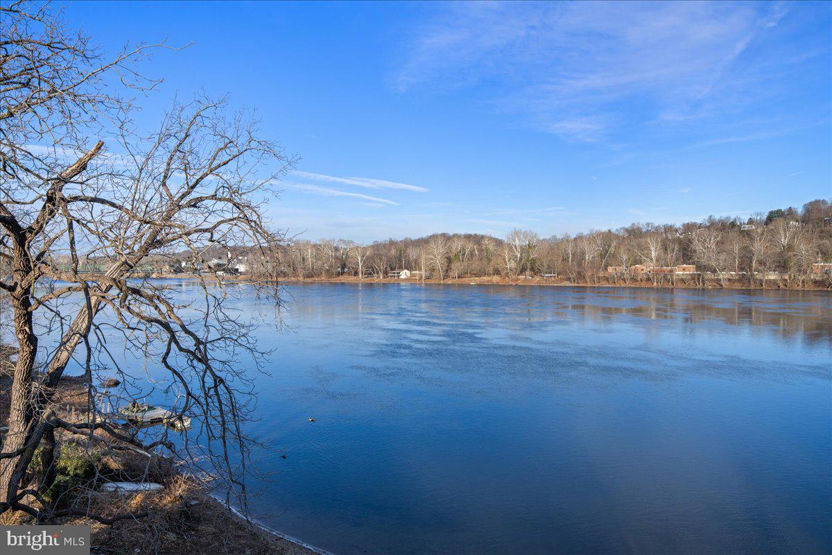 182 S MAIN STREET