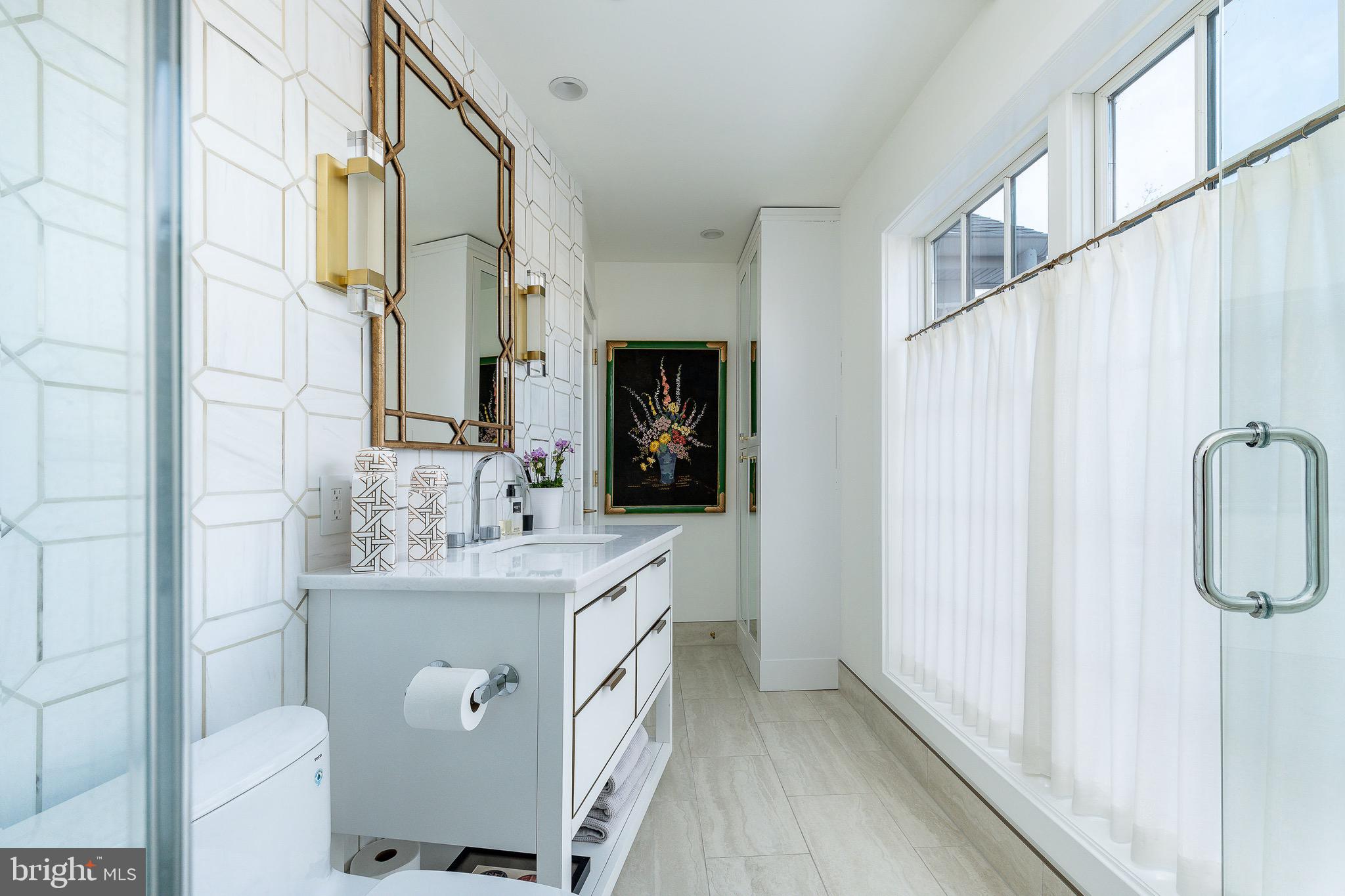 18 W MECHANIC STREET 4