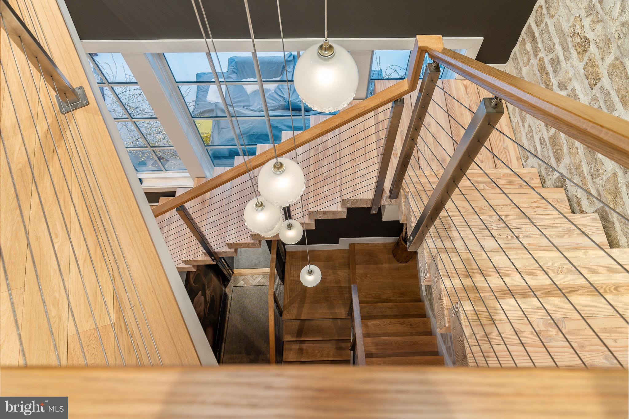 18 W MECHANIC STREET 4