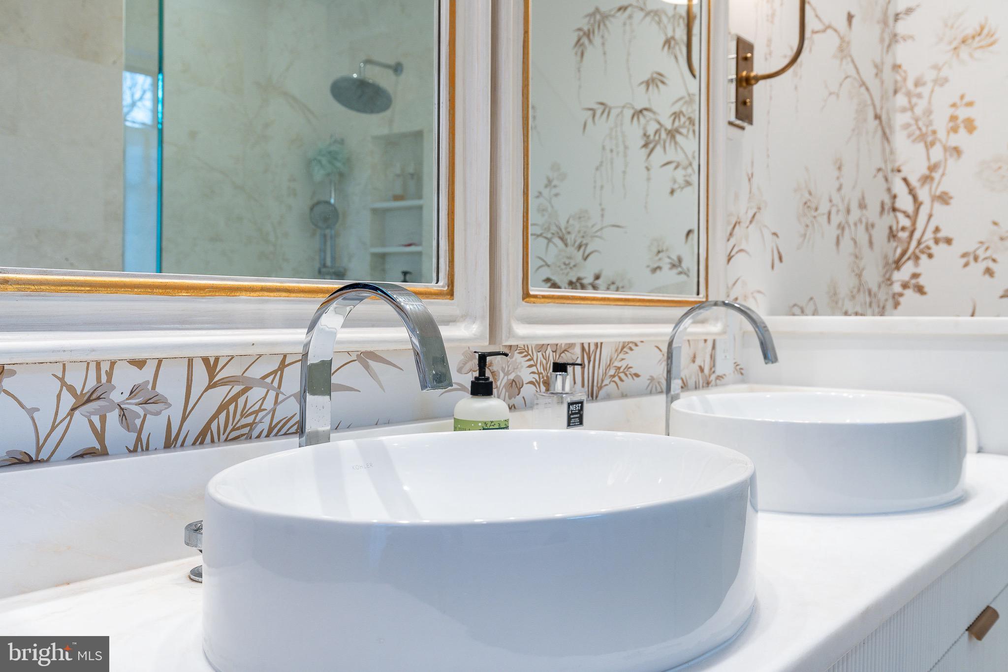 18 W MECHANIC STREET 4