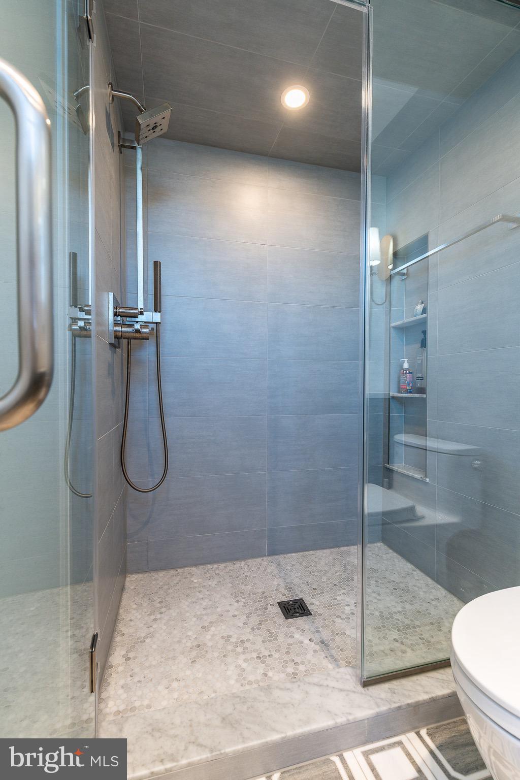 18 W MECHANIC STREET 4