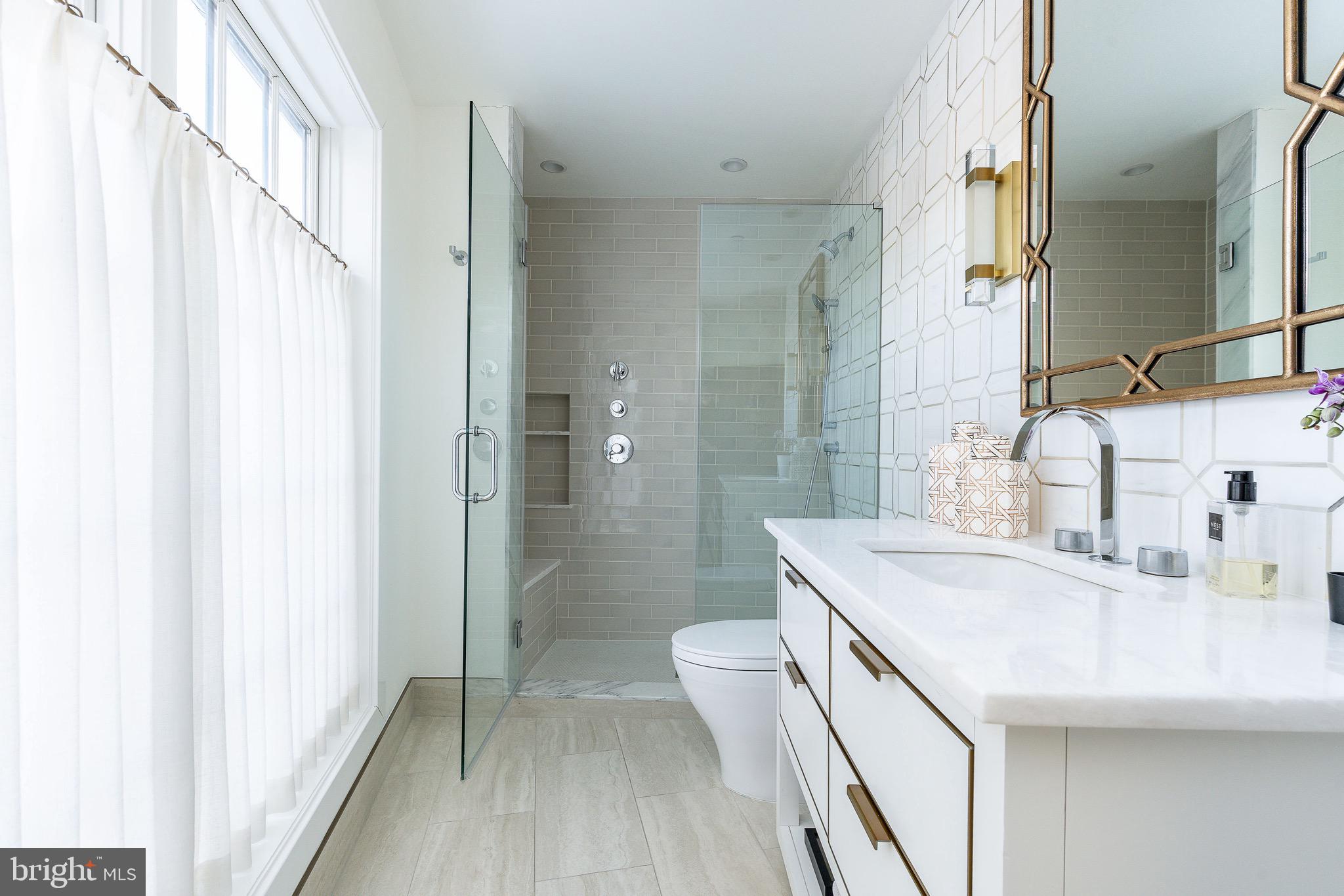 18 W MECHANIC STREET 4