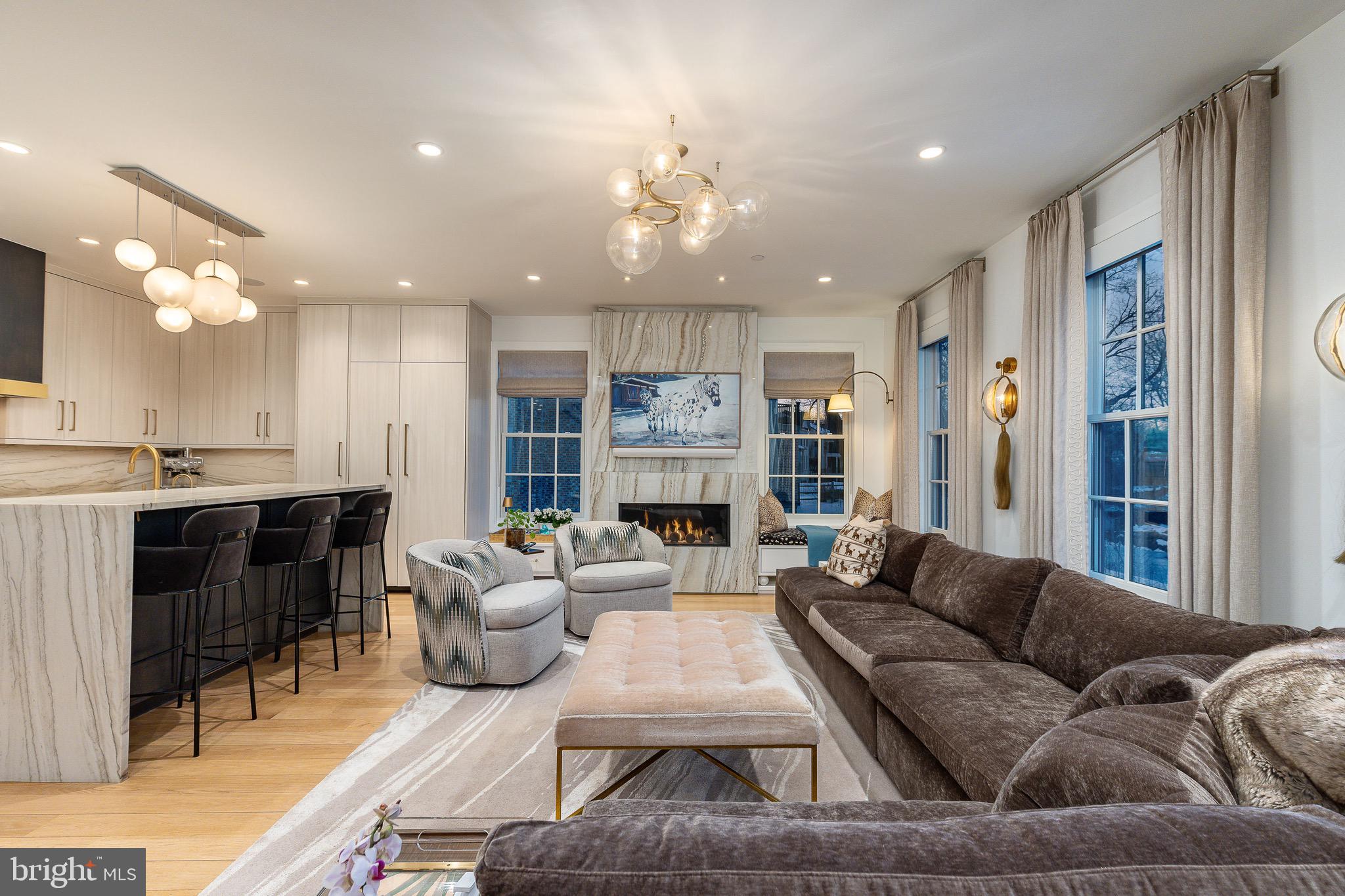 18 W MECHANIC STREET 4