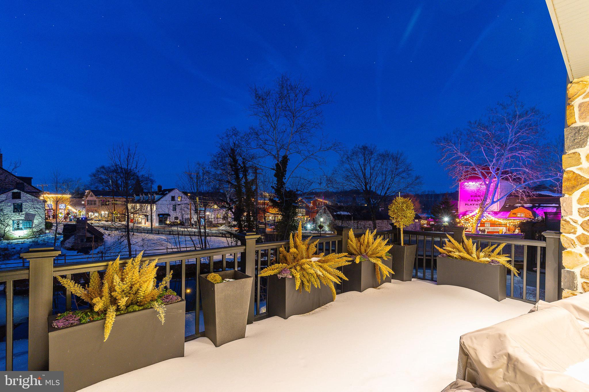 18 W MECHANIC STREET 4