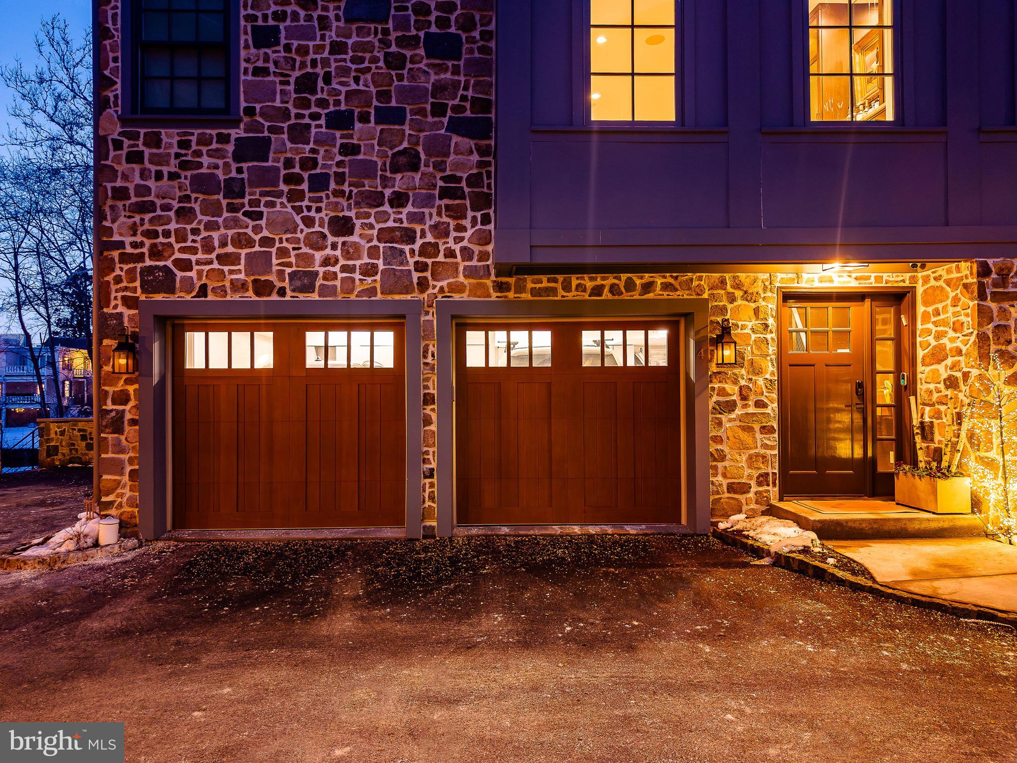 18 W MECHANIC STREET 4