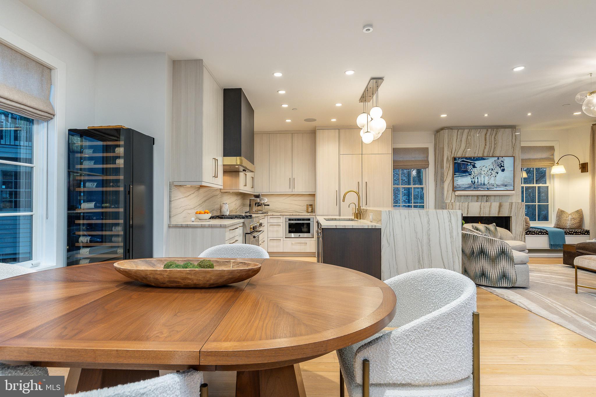 18 W MECHANIC STREET 4