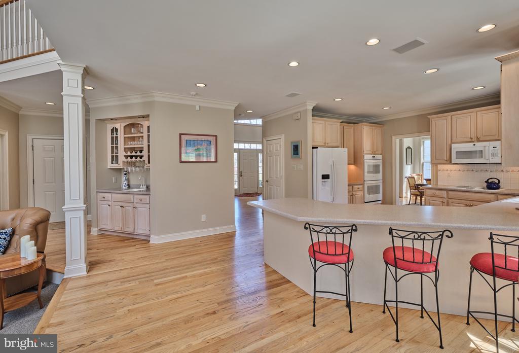 37 ALEXANDERS COURT