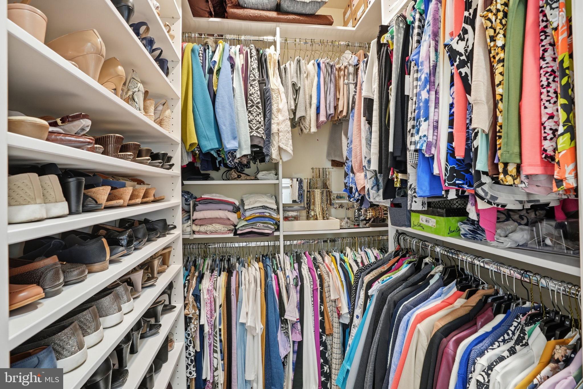 267 SHADY BROOK DRIVE 238