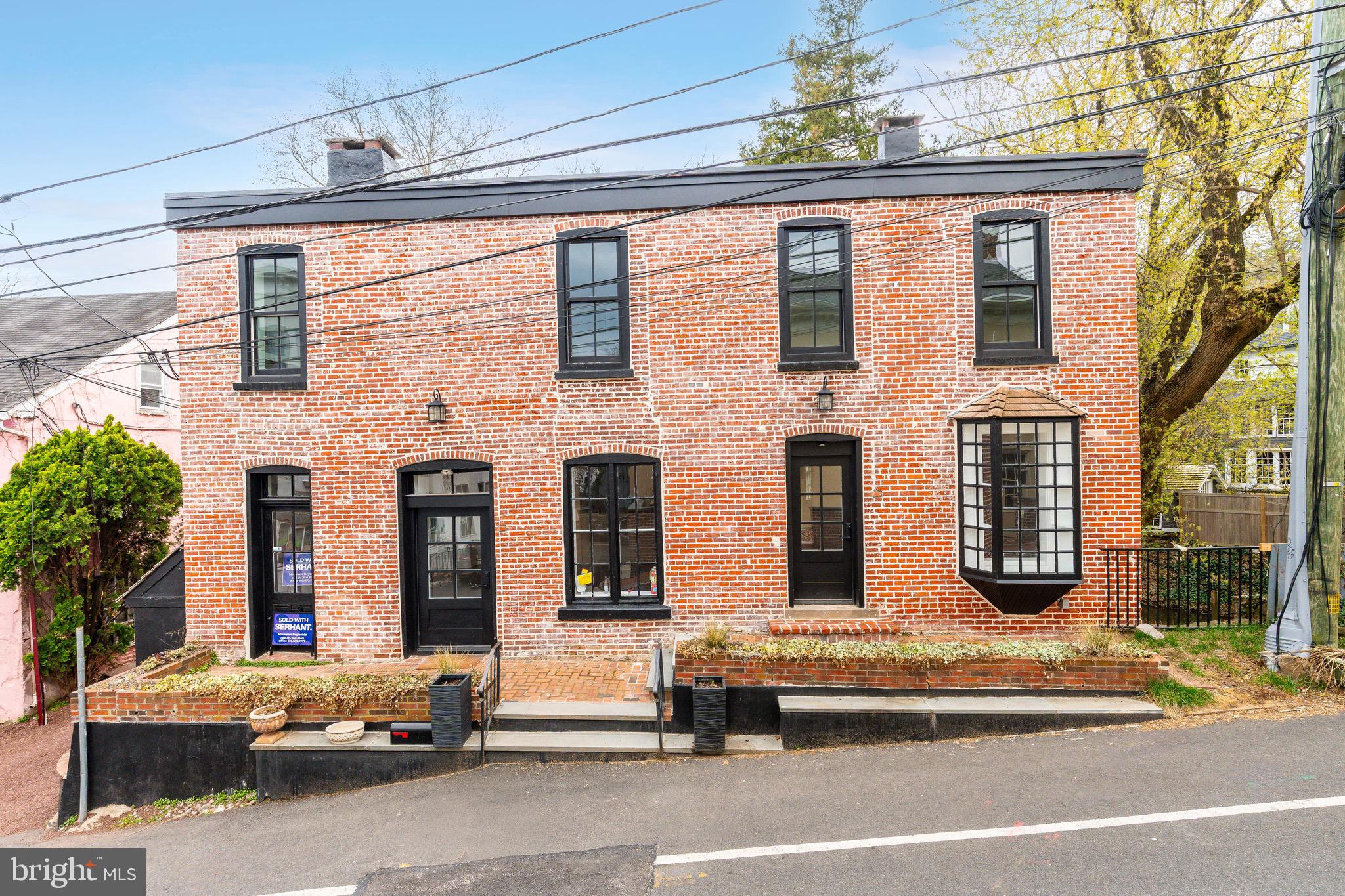 17 W MECHANIC STREET 1&2