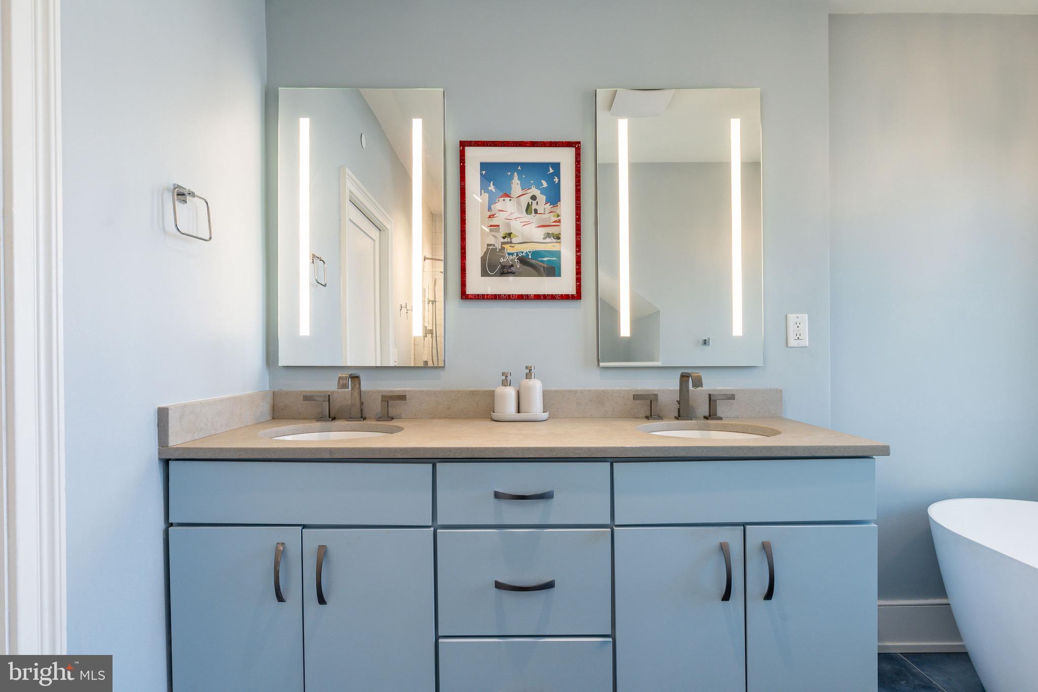 18 W MECHANIC STREET 1