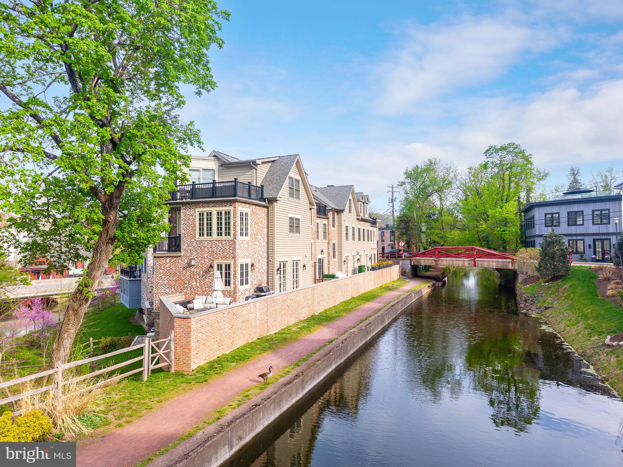 18 W MECHANIC STREET 1