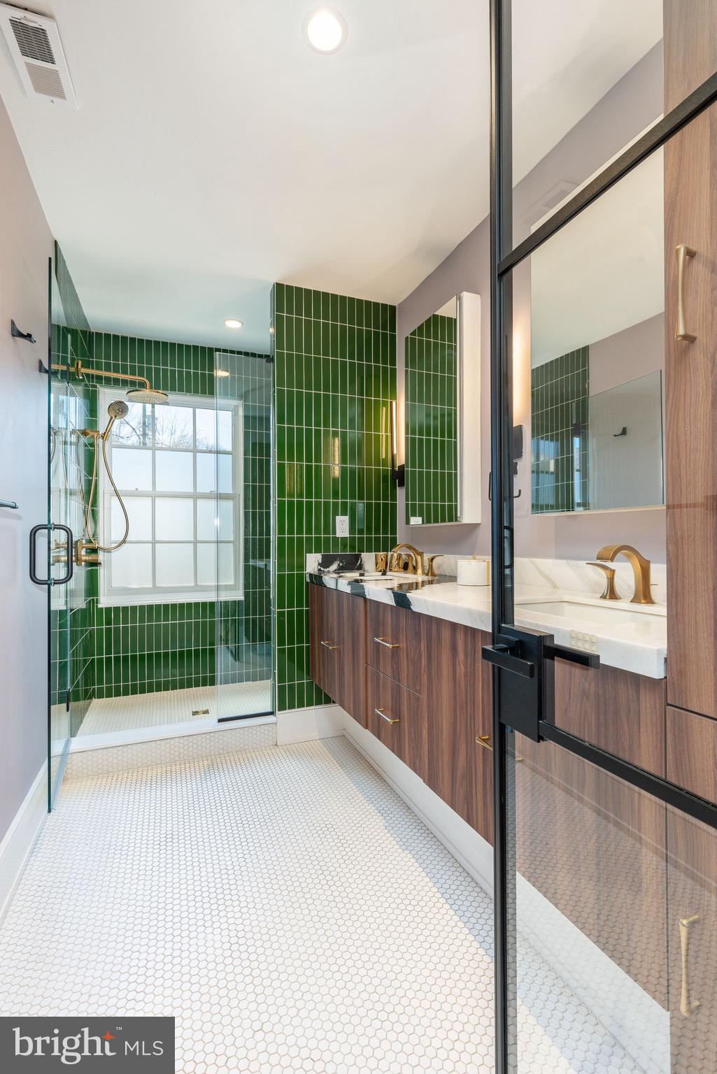 18 W MECHANIC STREET 1