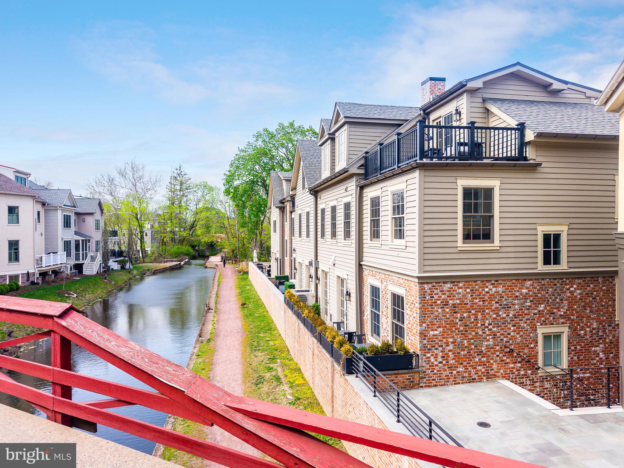 18 W MECHANIC STREET 1