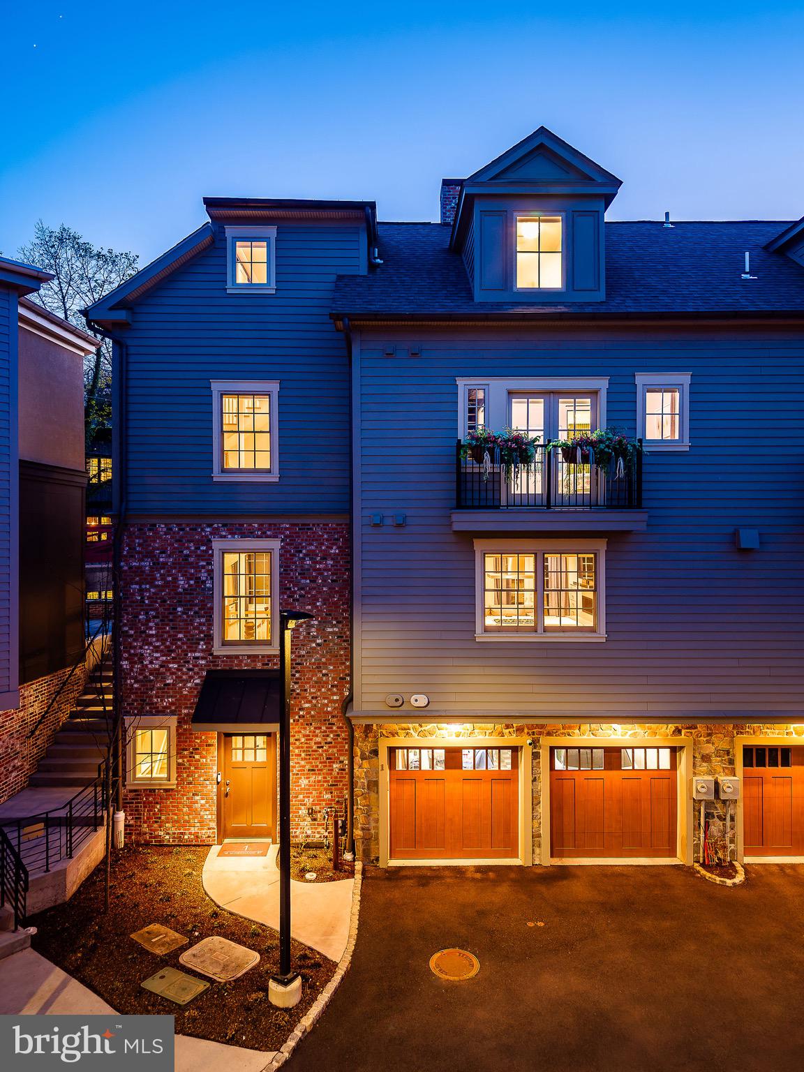 18 W MECHANIC STREET 1