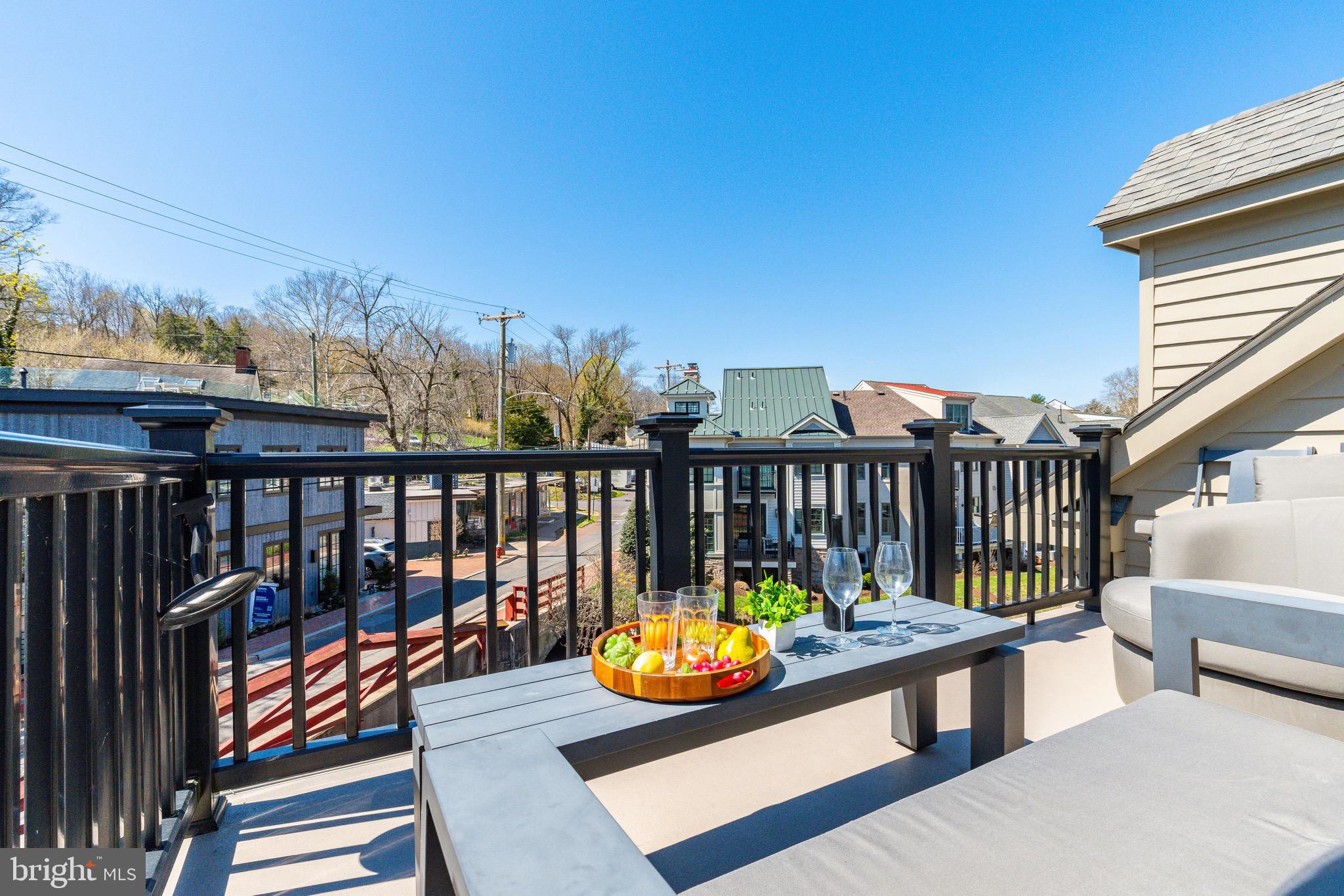 18 W MECHANIC STREET 1