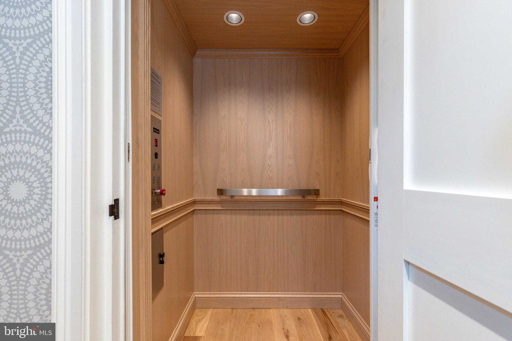 18 W MECHANIC STREET 1