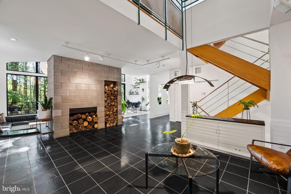 2905 ASH MILL ROAD
