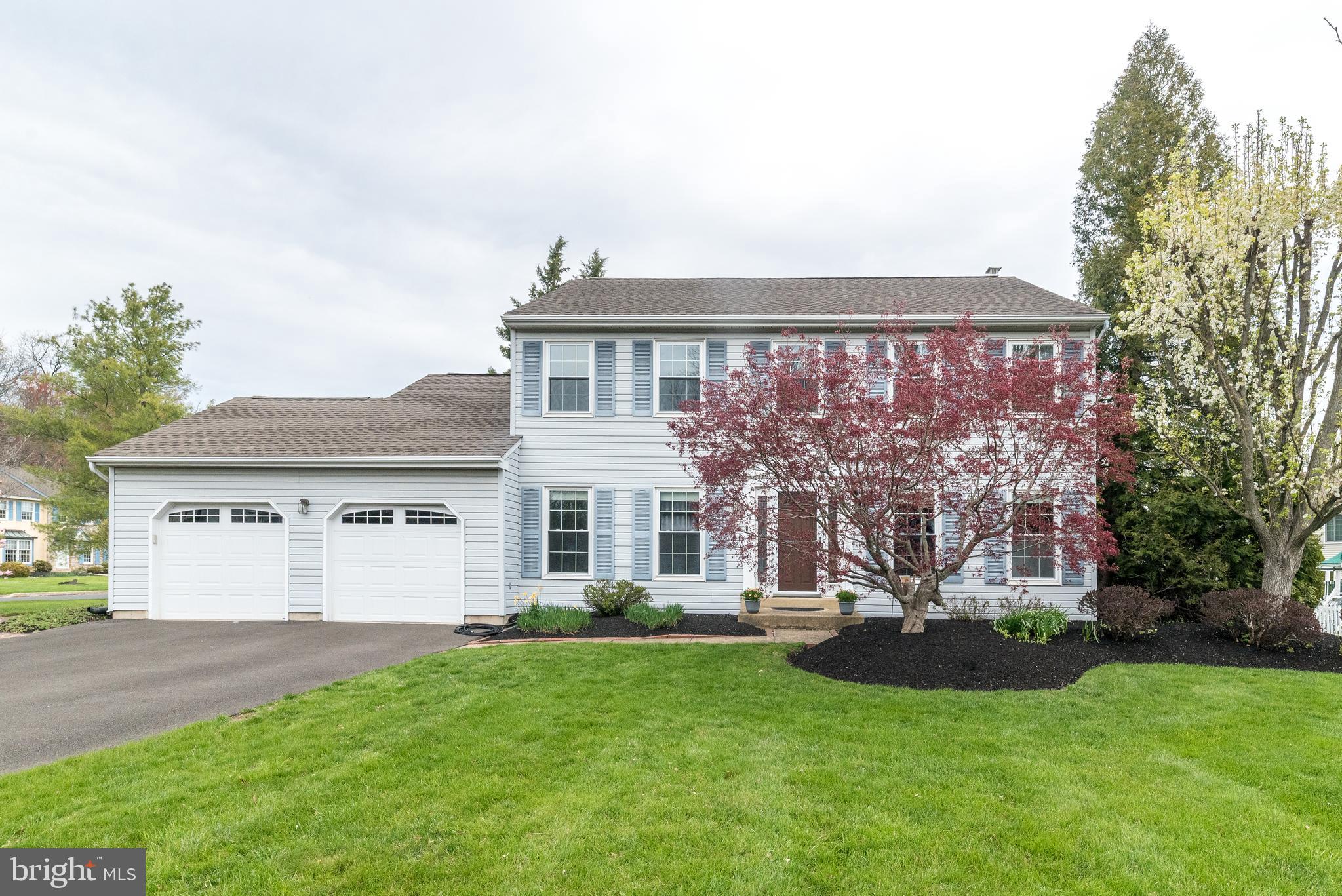 1651 RAMBLEWOOD LANE