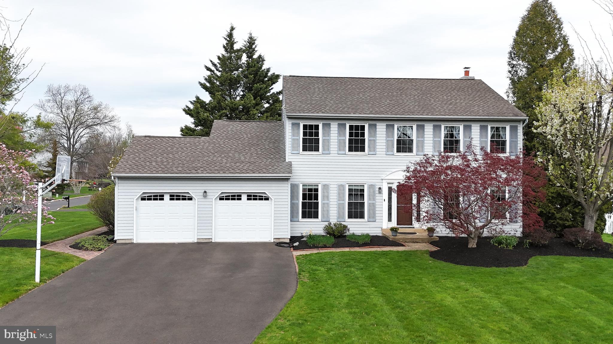 1651 RAMBLEWOOD LANE