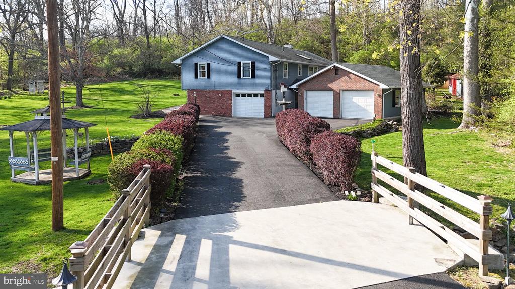 3005 FUNKS MILL