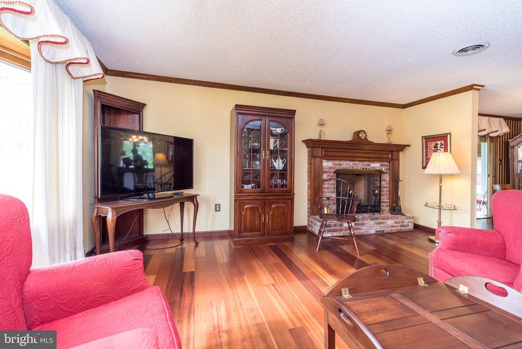 3005 FUNKS MILL