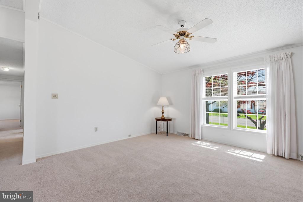 119 GOLDENROD CROSSING E