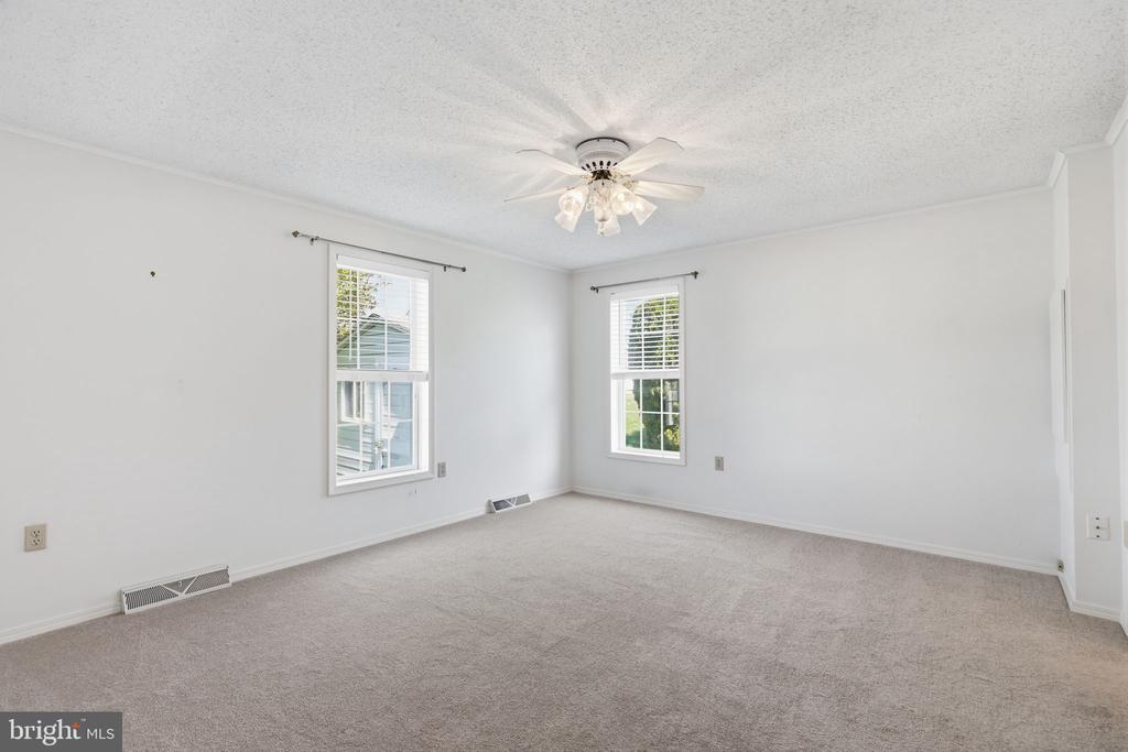 119 GOLDENROD CROSSING E