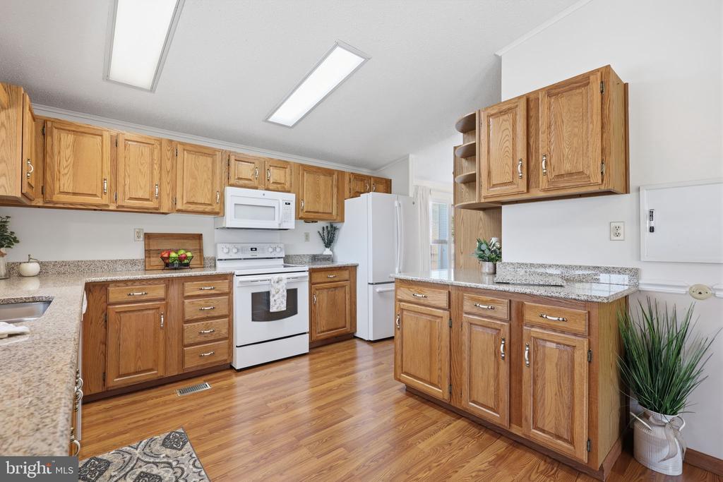 119 GOLDENROD CROSSING E