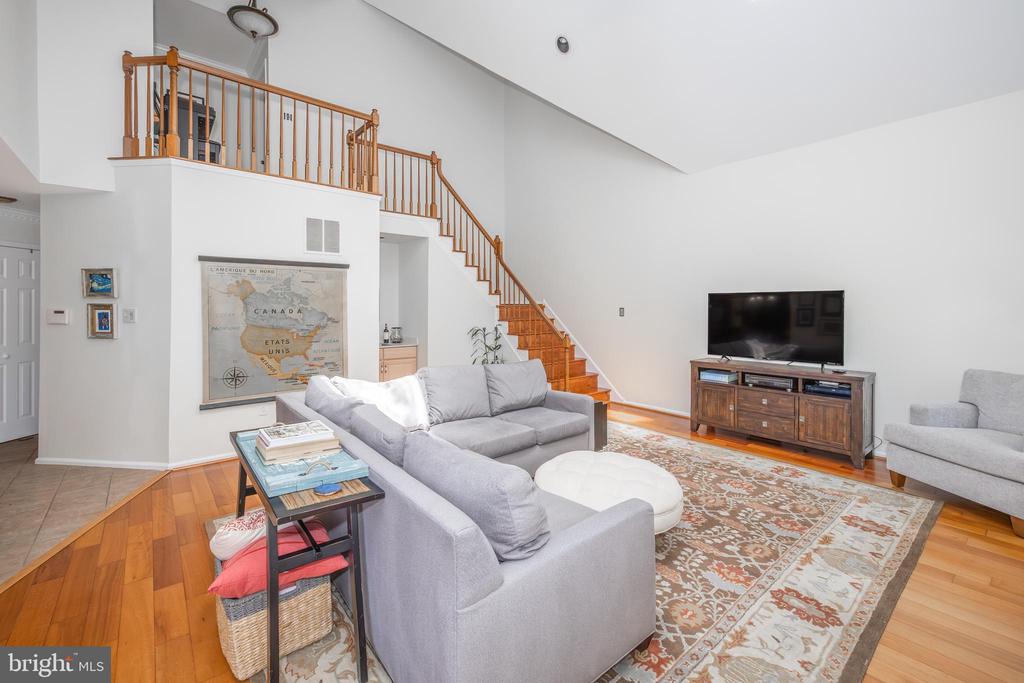 35 RADCLIFF DRIVE