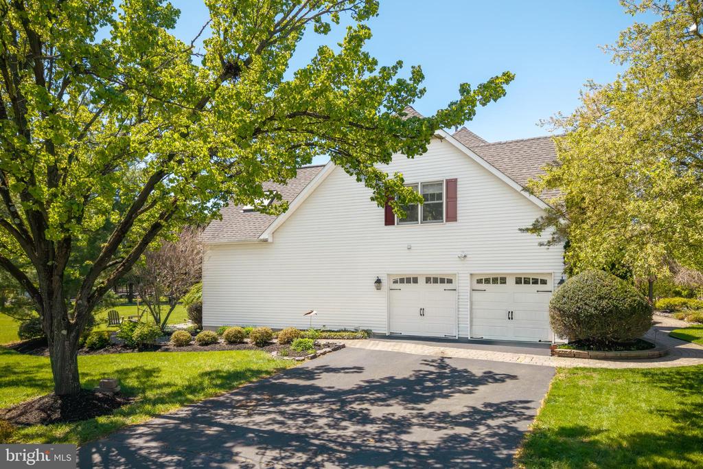 35 RADCLIFF DRIVE