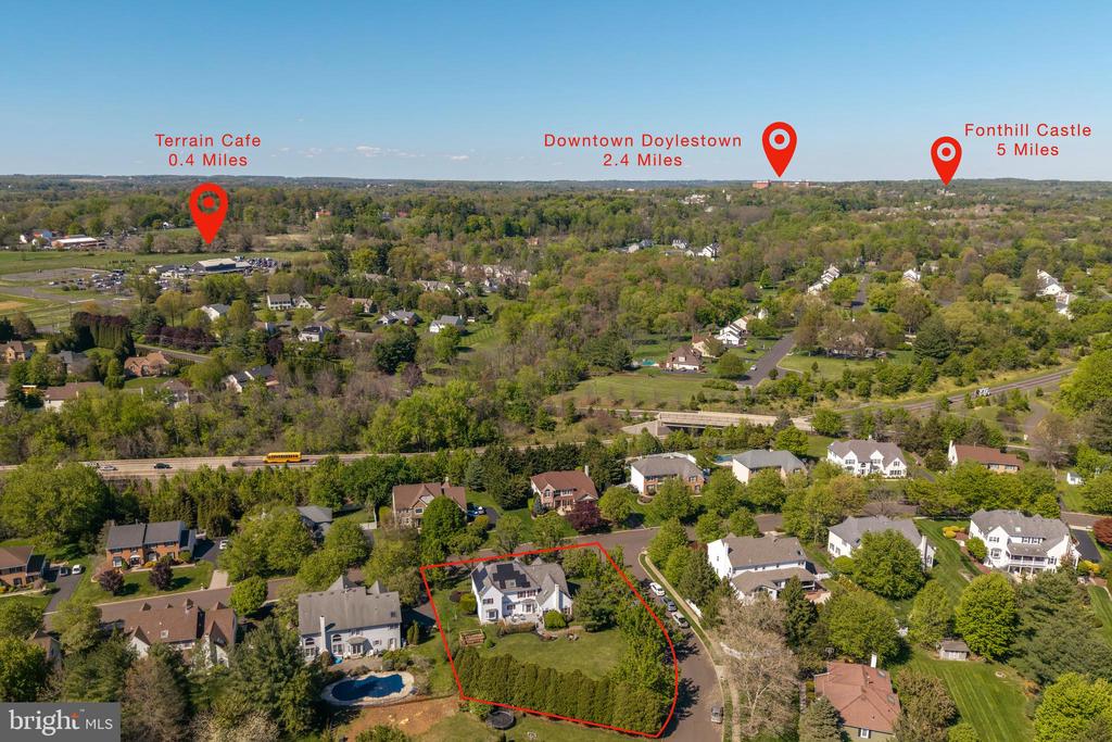 35 RADCLIFF DRIVE