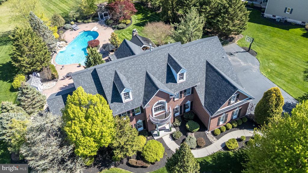 2209 DENBEIGH DRIVE
