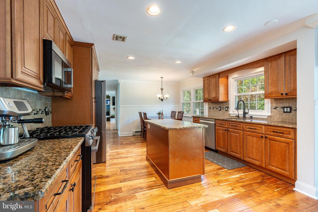 85 WHEATSHEAF ROAD