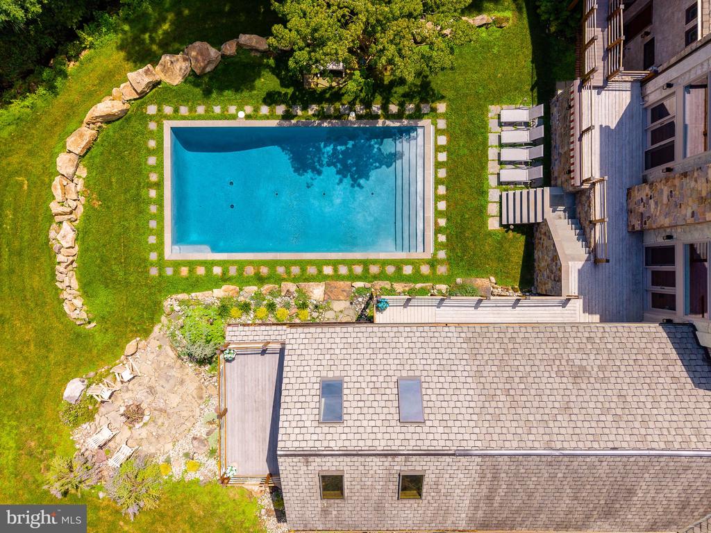 3111 BURNT HOUSE HILL ROAD