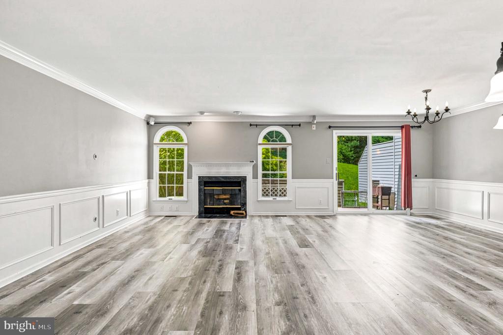 103 GREENBROOK COURT