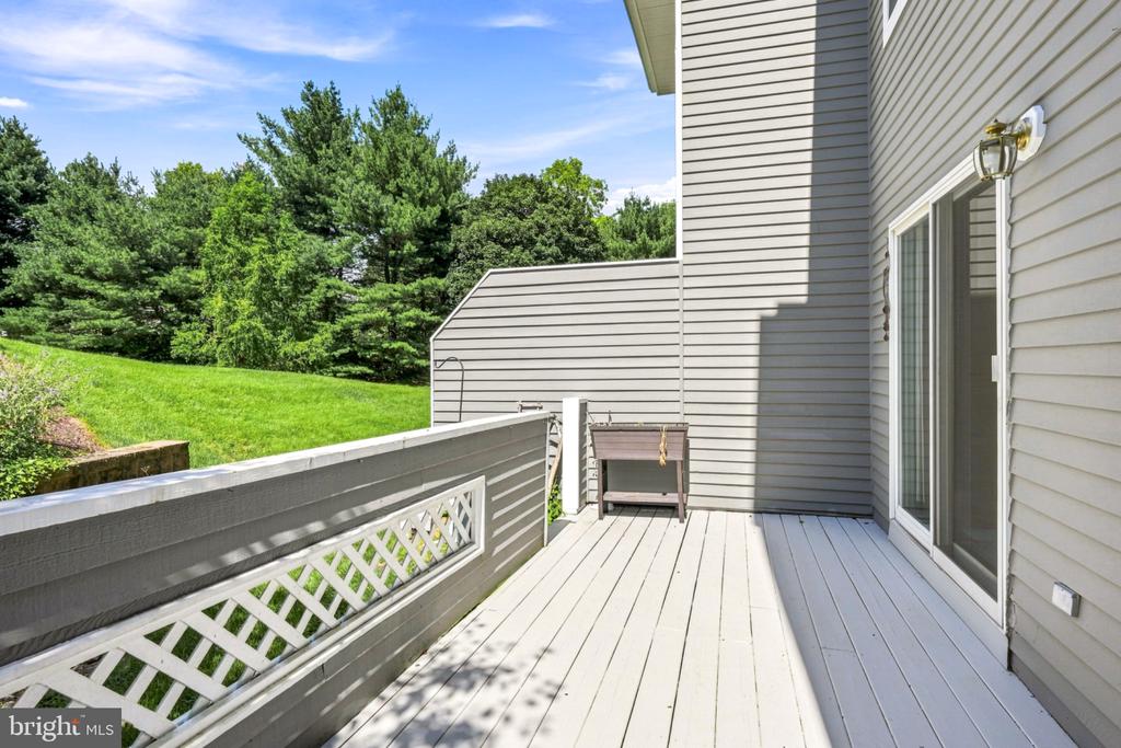 103 GREENBROOK COURT