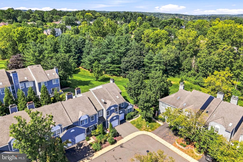 103 GREENBROOK COURT