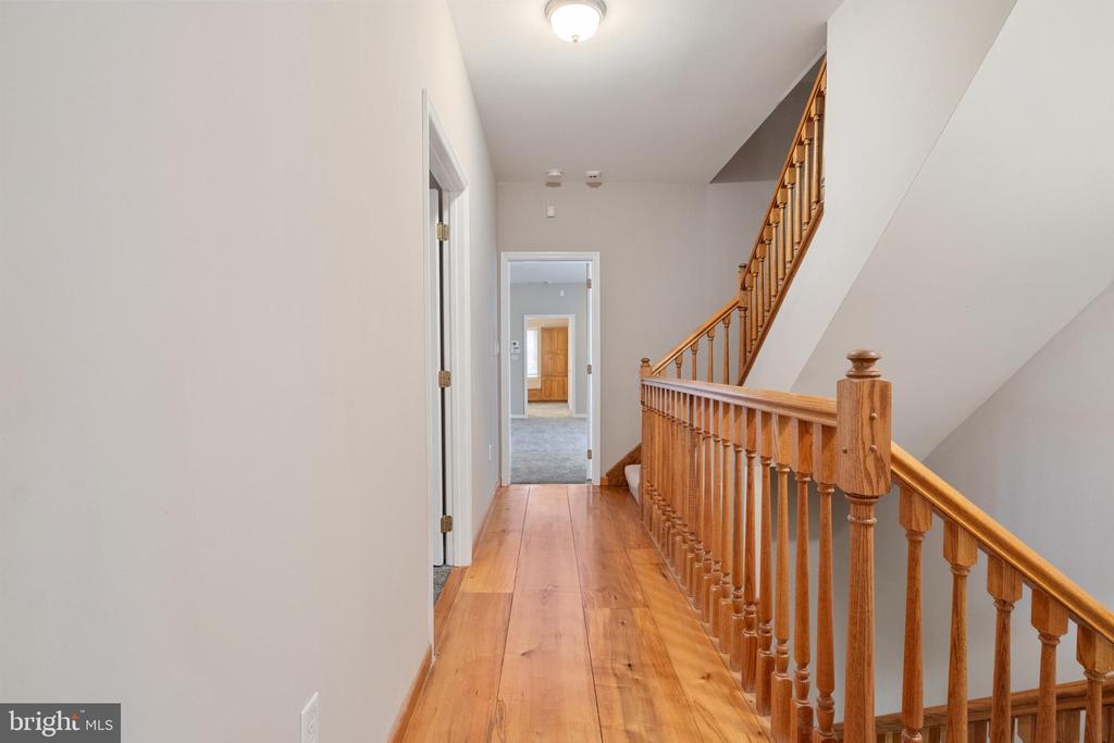 12 SIMMONS ROAD