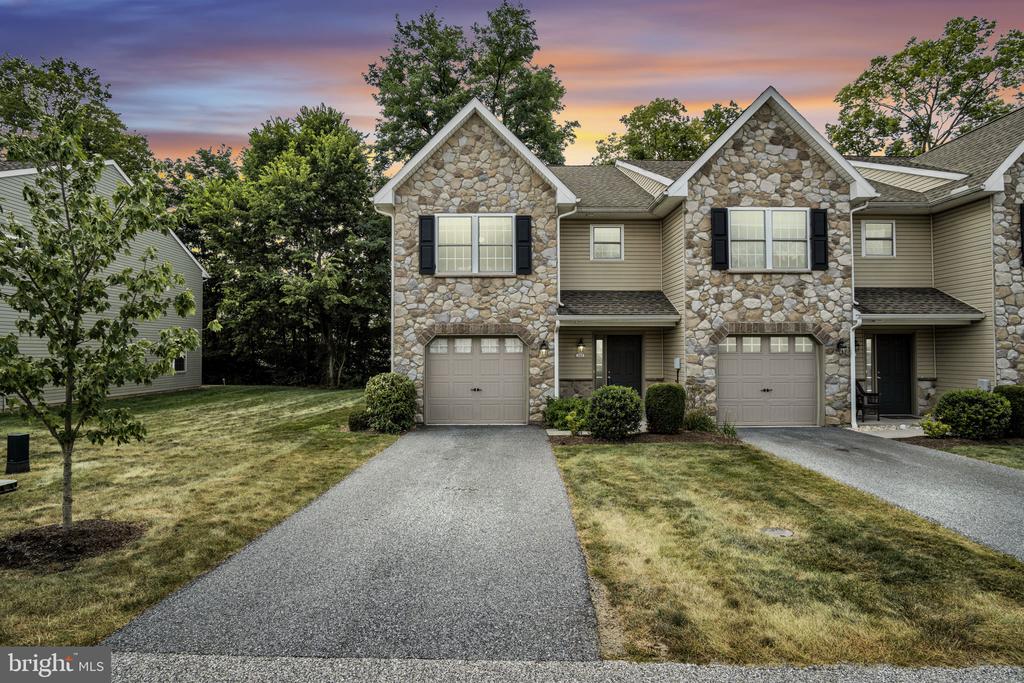 343 MELBOURNE LANE