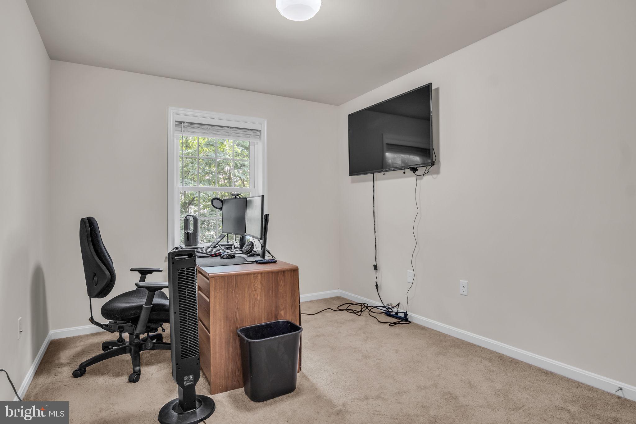 343 MELBOURNE LANE
