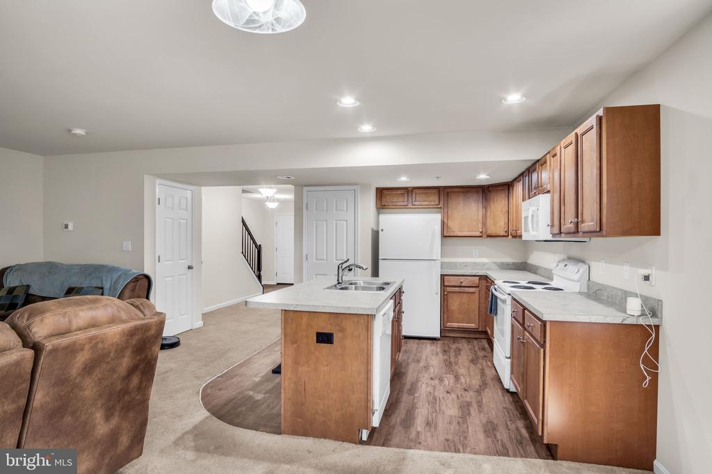 343 MELBOURNE LANE