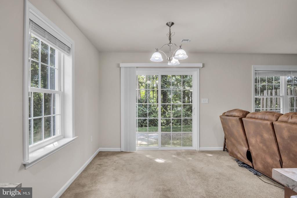 343 MELBOURNE LANE